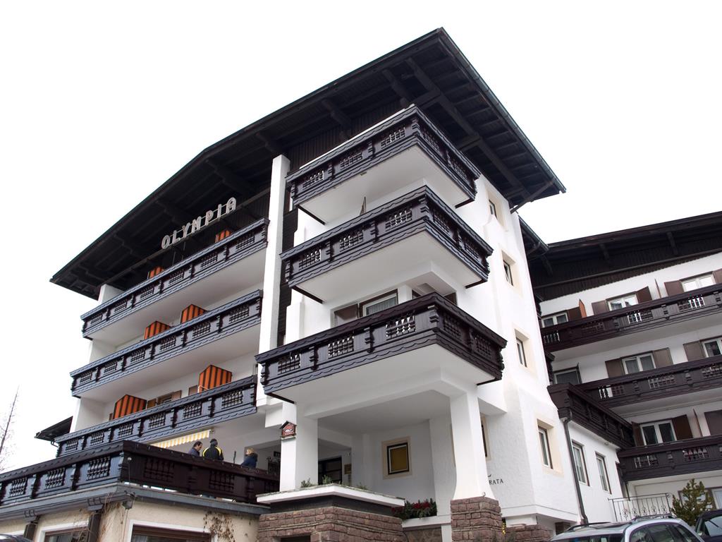 6E565F84CD8B4B4A022EE07AE73F7E0A