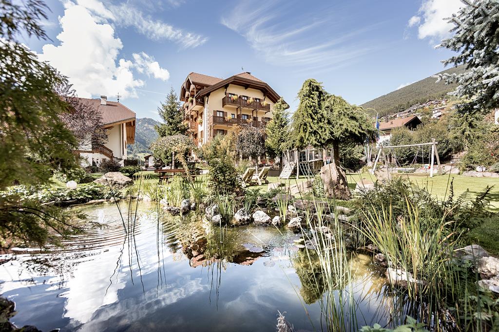 CBC6858A8D594CCA9295494A254D3B19